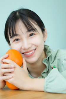 水嫩多汁的蜜桃H